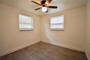 5318 Pine St - Photo 8