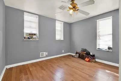 5210 N Nebraska Avenue, Tampa, FL 33603 - Photo 16