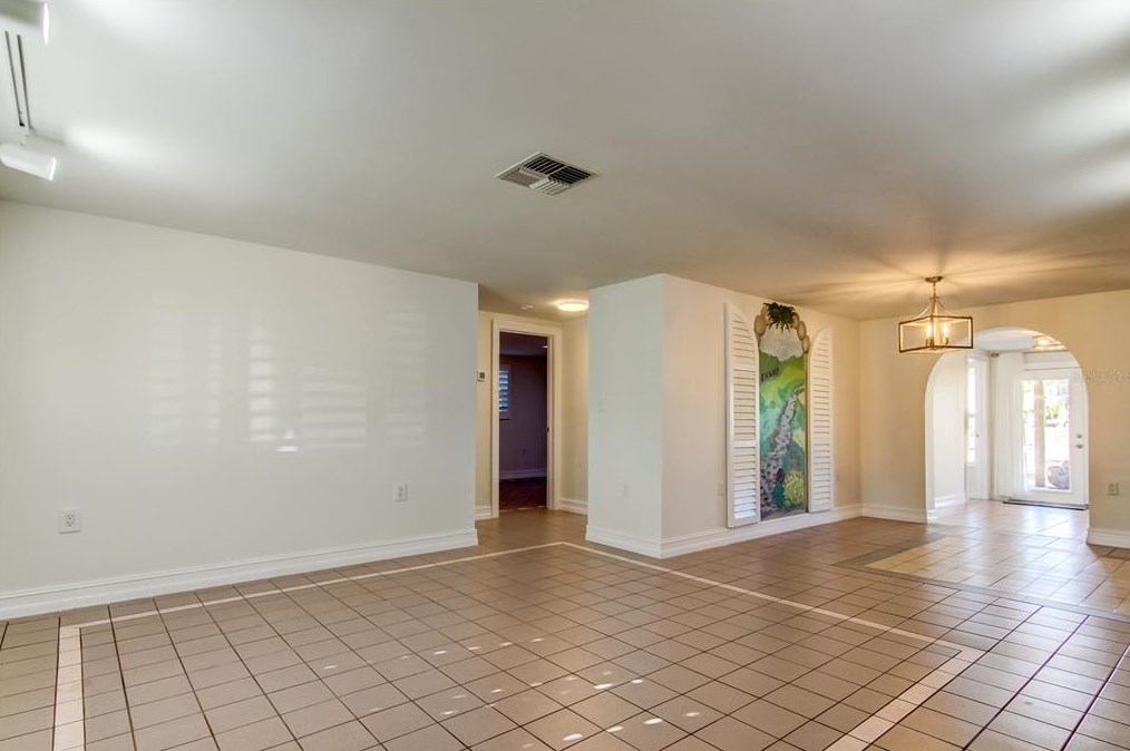 13841 Barnard Ave, Port Richey FL  34667-1305 exterior