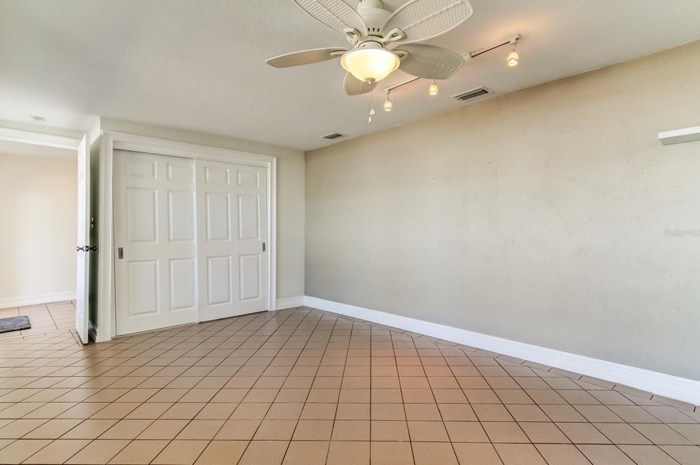 13841 Barnard Ave, Port Richey FL  34667-1305 exterior