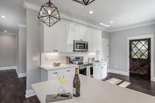 407 E Selma Ave - Photo 12