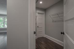 407 E Selma Ave - Photo 32