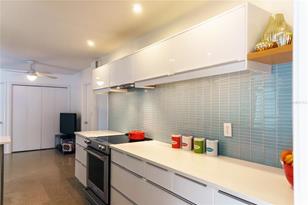 1536 Brookside Blvd - Photo 34