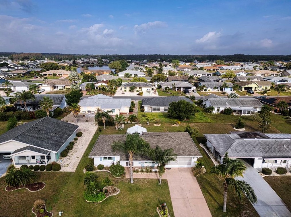 669 Allegheny Dr, Ruskin, FL 33573