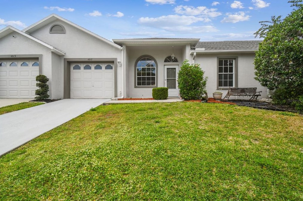 4217 Prado Ln, New Port Richey, FL 34655-1774