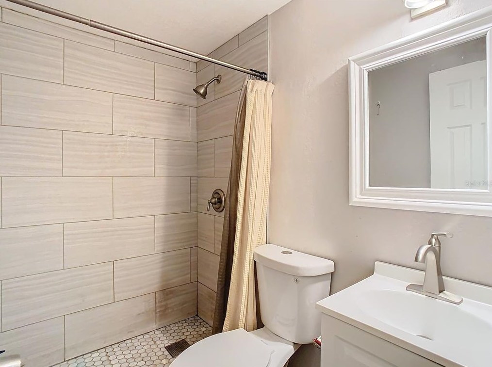 5750 Illinois Ave, New Port Richey FL  34652-2838 exterior