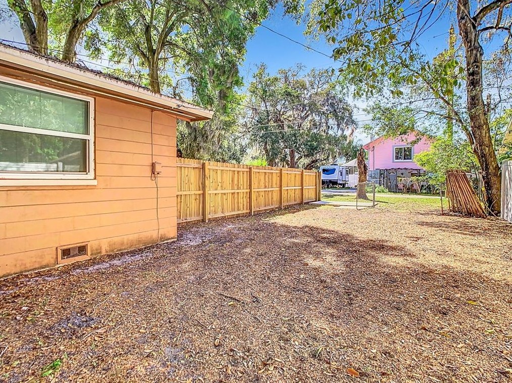 5750 Illinois Ave, New Port Richey FL  34652-2838 exterior