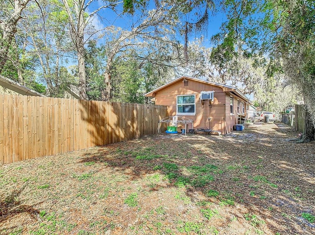 5750 Illinois Ave, New Port Richey FL  34652-2838 exterior