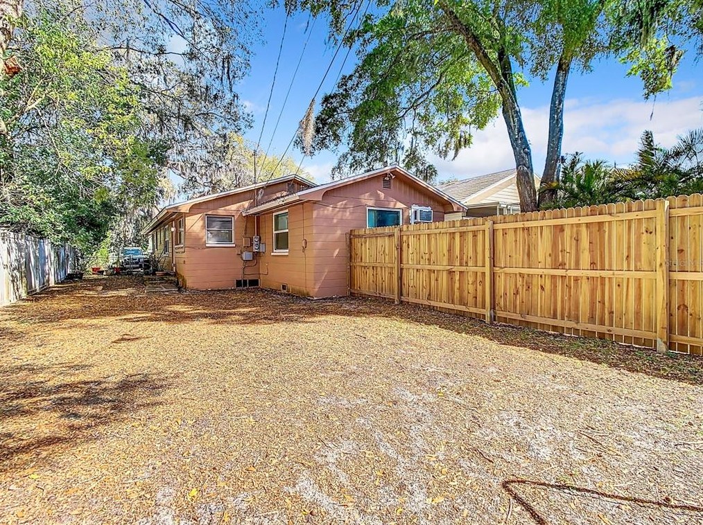 5750 Illinois Ave, New Port Richey FL  34652-2838 exterior