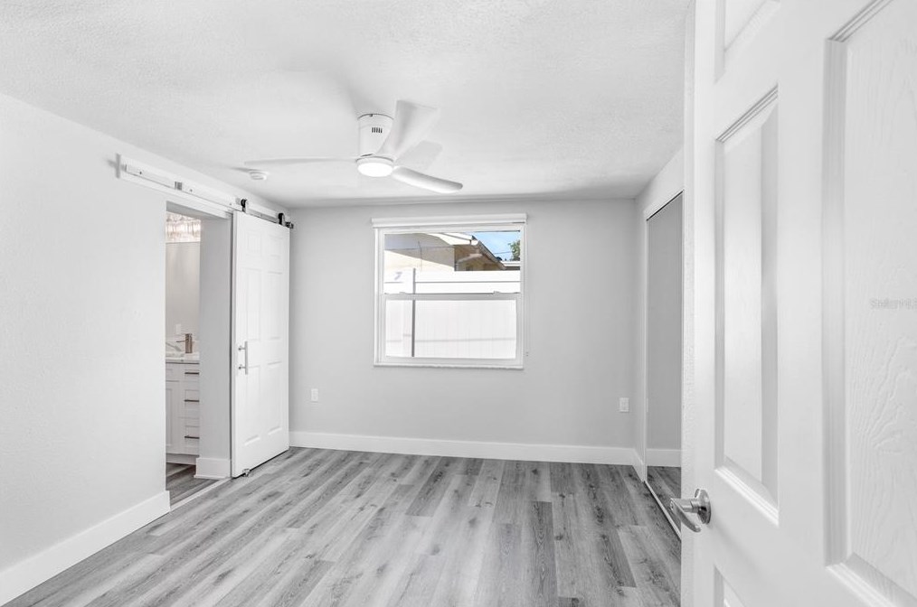 3551 Holiday Lake Dr, Tarpon Springs FL  34691-5124 exterior