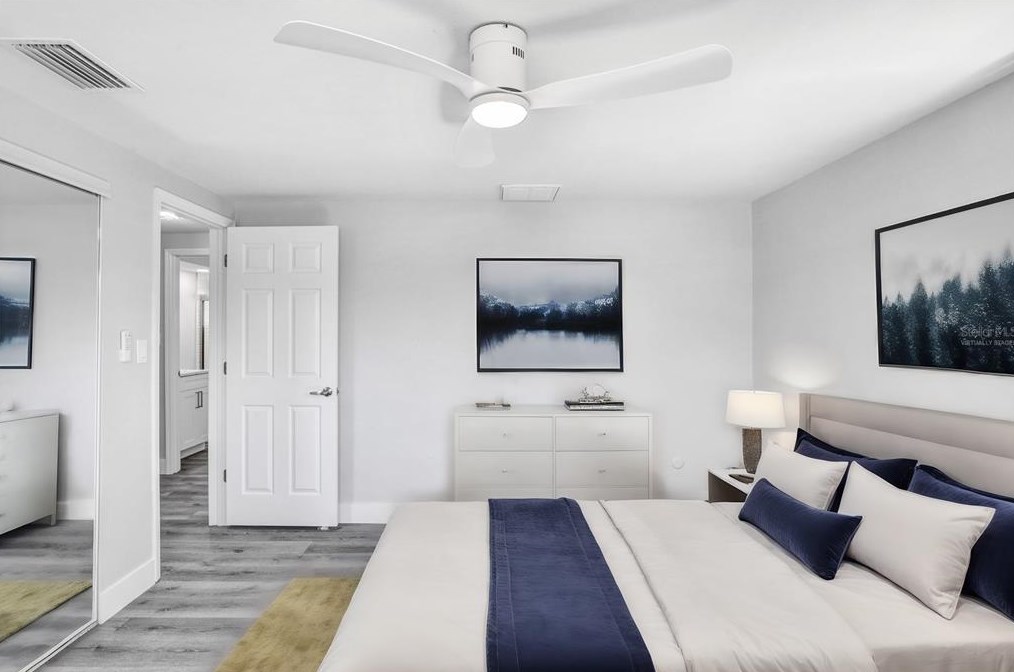 3551 Holiday Lake Dr, Tarpon Springs FL  34691-5124 exterior