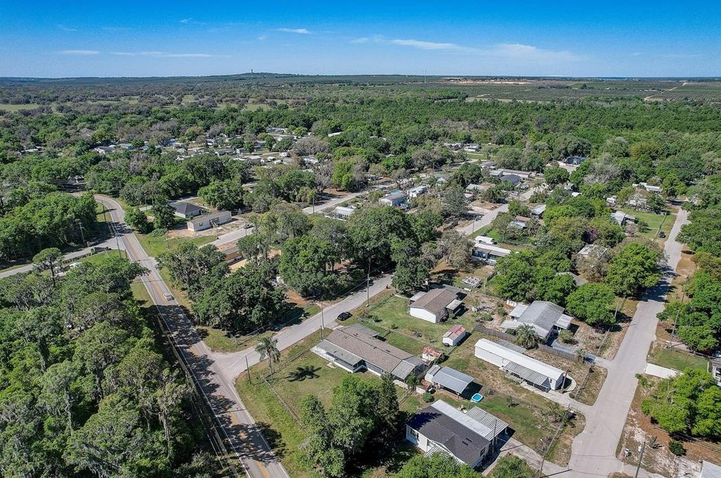 2643 Blue Bream Dr, Lake Wales FL  33898-8825 exterior