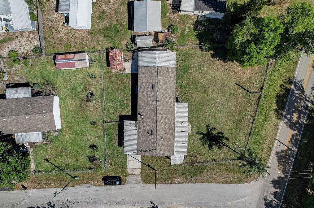 2643 Blue Bream Dr, Lake Wales FL  33898-8825 exterior