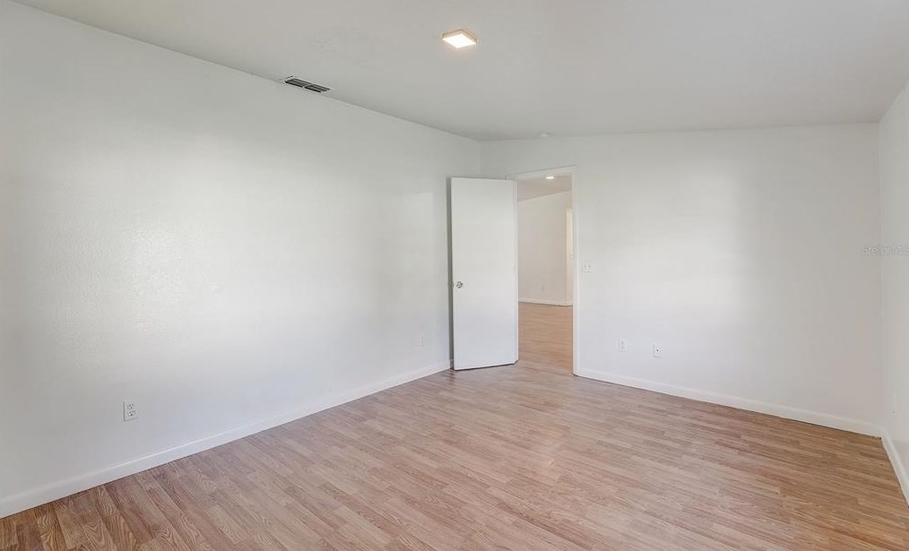 2643 Blue Bream Dr, Lake Wales FL  33898-8825 exterior