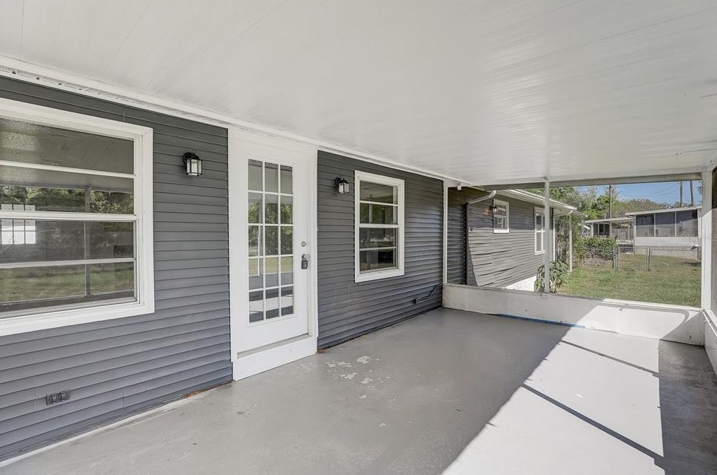 2643 Blue Bream Dr, Lake Wales FL  33898-8825 exterior