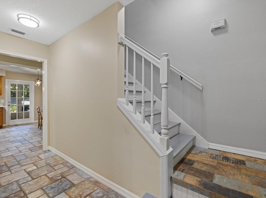 9308 Alanbrooke St, Tampa FL  33637-4946 exterior