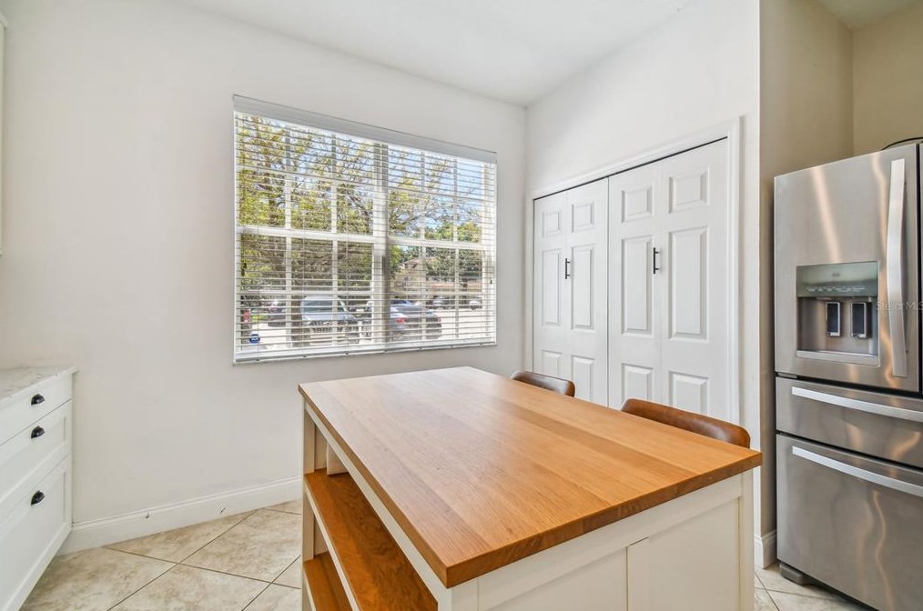 2045 Fiesta Ridge Ct, Tampa FL  33604-7702 exterior