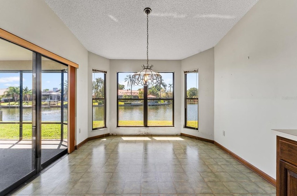 5818 Dory Way, Tampa FL 33615-3633 exterior