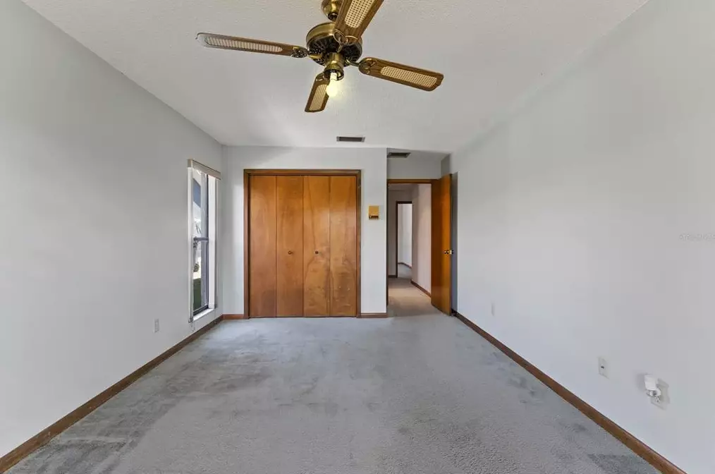 5818 Dory Way, Tampa FL 33615-3633 exterior