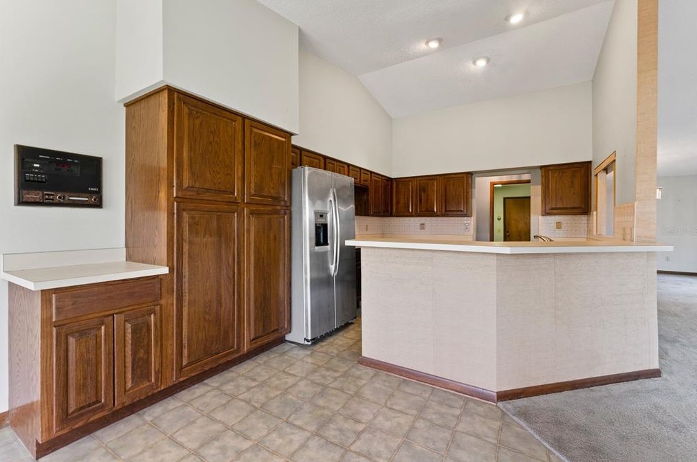 5818 Dory Way, Tampa FL 33615-3633 exterior