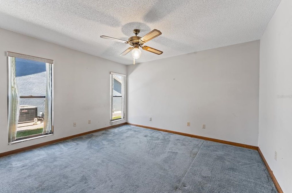 5818 Dory Way, Tampa FL 33615-3633 exterior