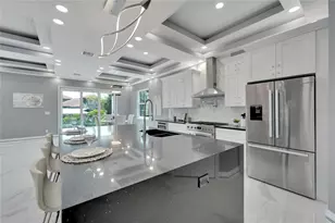 548 Estuary Shr Ln, Apollo Beach, FL 33572 - Photo 8