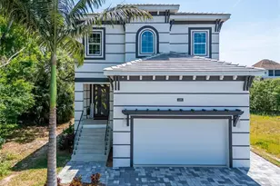 548 Estuary Shr Ln, Apollo Beach, FL 33572 - Photo 1