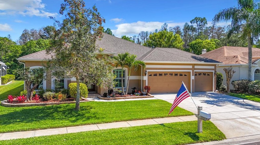 1352 Highwood Pl, Zephyrhills, FL 33543-6760