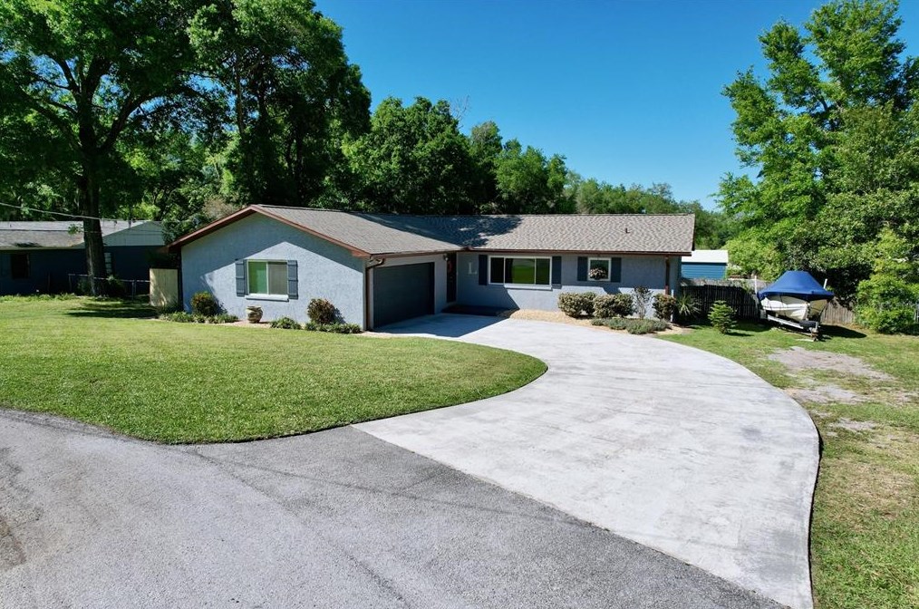 37451 Hickory Hill Ln, Dade City, FL 33525