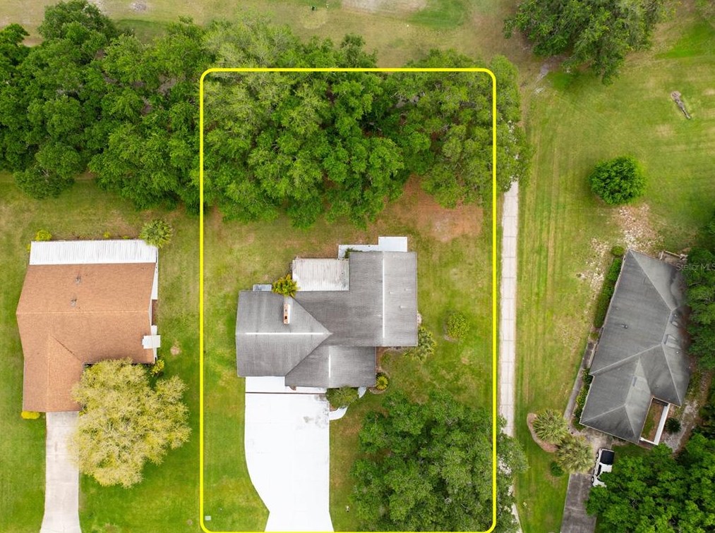 300 Greenfield Rd, Winter Haven, FL 33884-1310