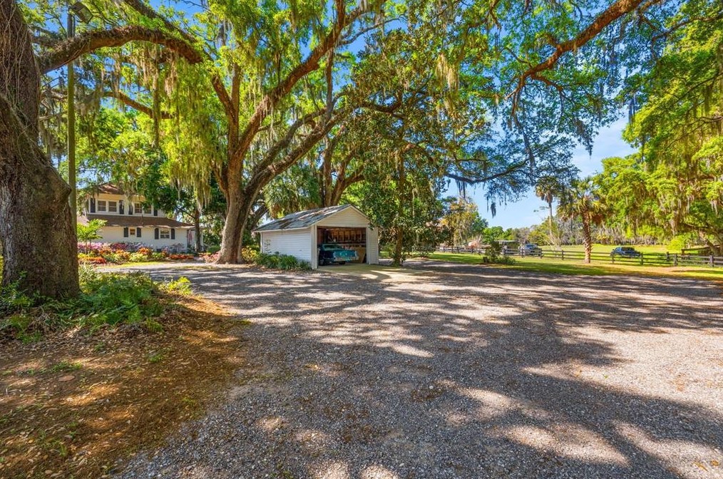 3209 Charlie Taylor Rd, Plant City FL  33565-2515 exterior