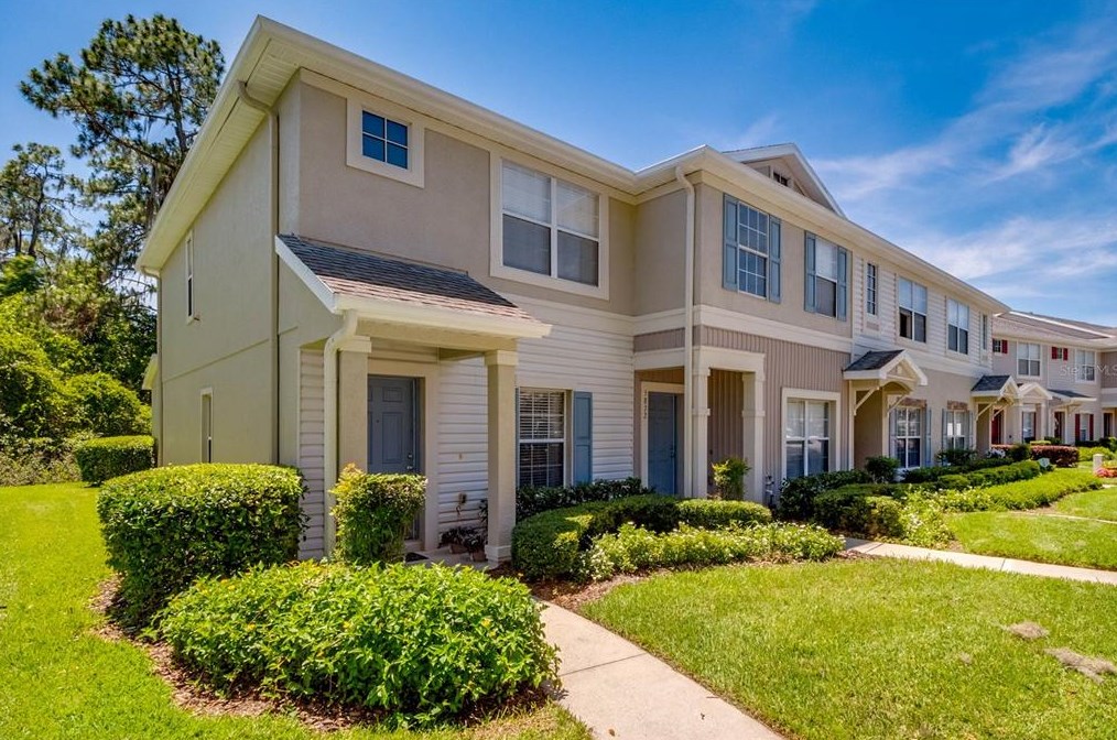 5870 Fishhawk Ridge Dr, Lithia, FL 33547