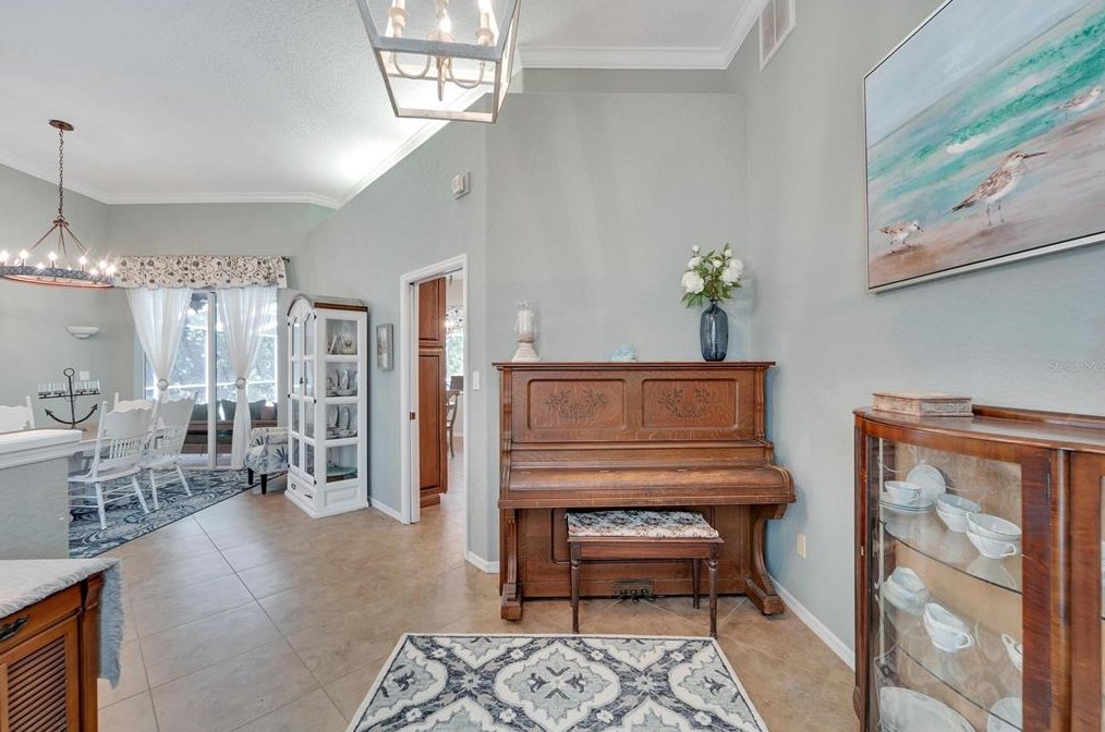 2706 Barret Ave, Plant City FL  33566-9550 exterior