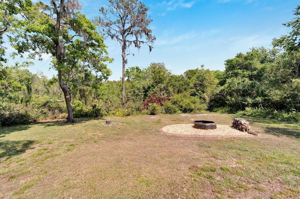 2706 Barret Ave, Plant City FL  33566-9550 exterior