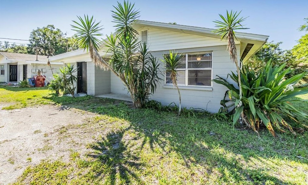 809 Warren St, Plant City, FL 33563-5103