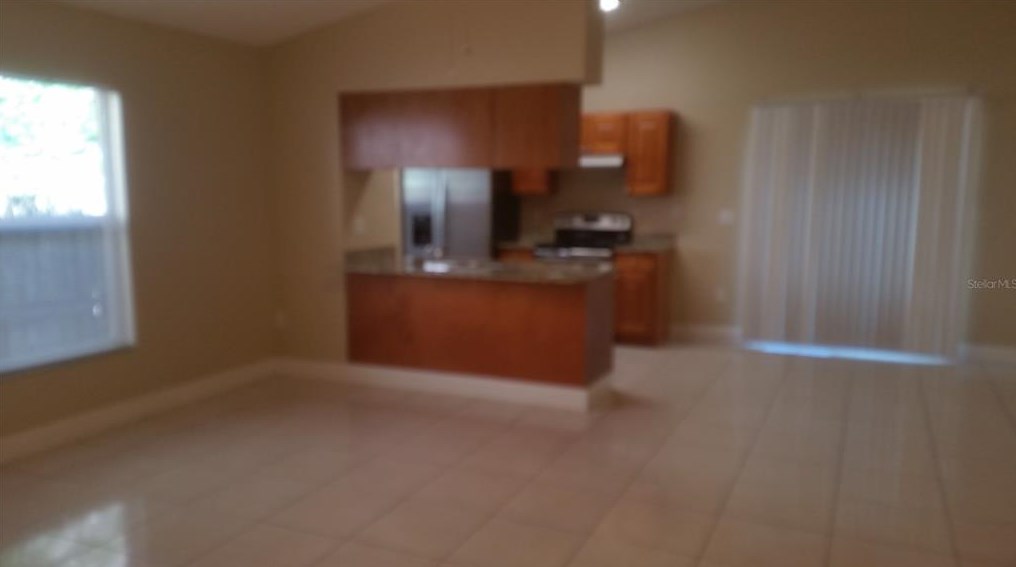 125 Dovetail Ct, Apopka FL  32703-4590 exterior