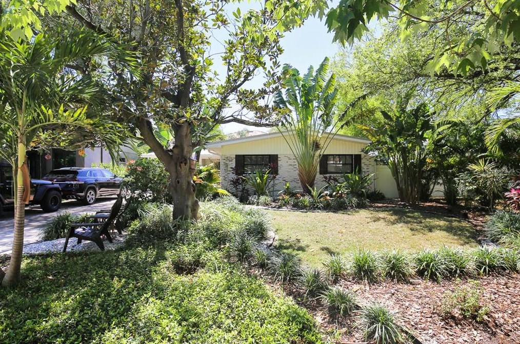 3916 El Prado Blvd, Tampa FL  33629-8615 exterior