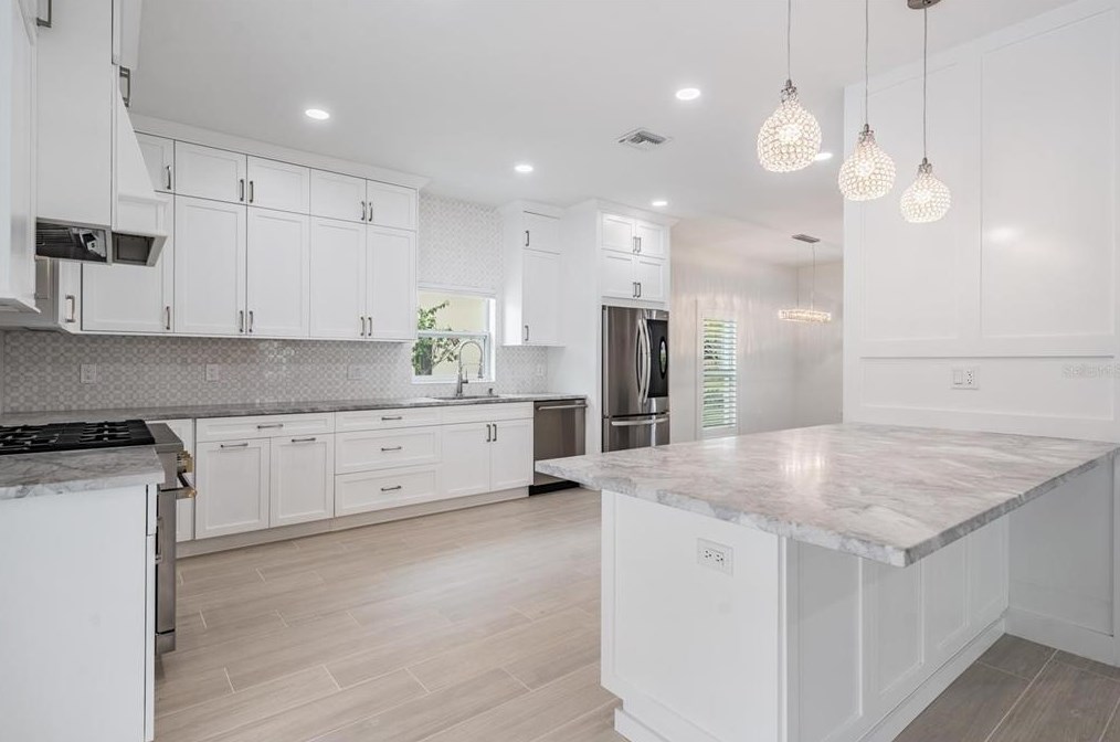 3924 Granada St, Tampa FL  33629-6809 exterior