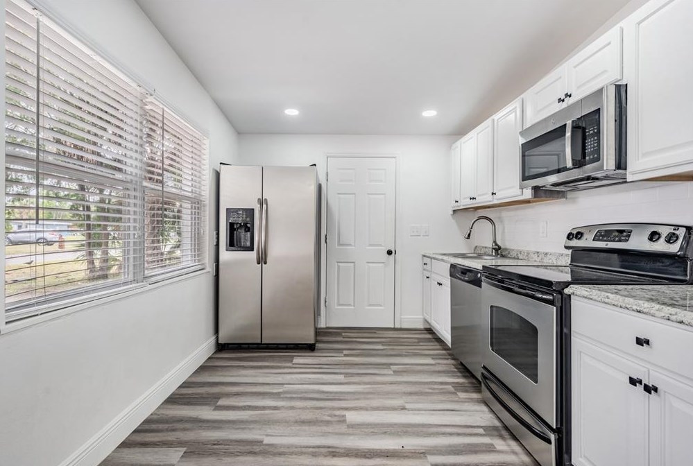 10633 Raffia Dr, Port Richey FL  34668-2848 exterior