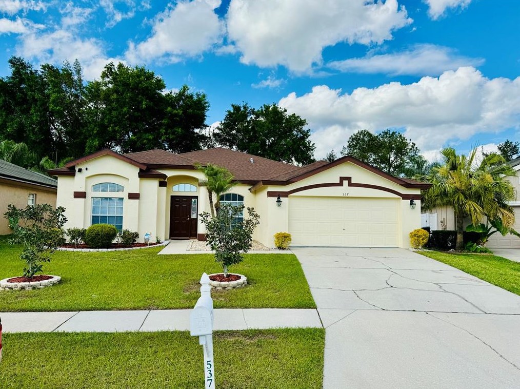 537 Tuscanny St, Brandon, FL 33511-6163