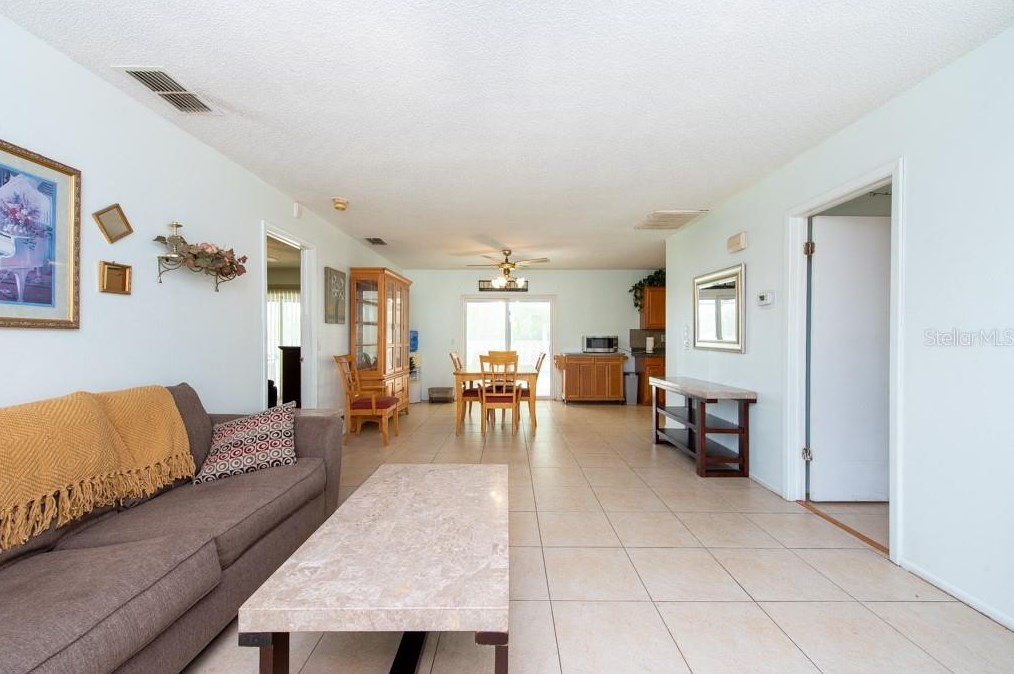 7031 Siena Ave, Brooksville, FL 34608-1360