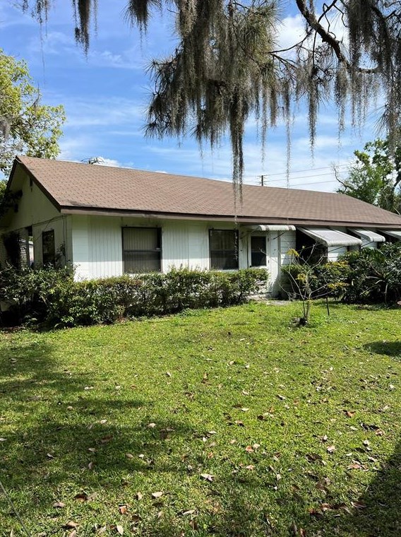 955 Southern Ave, Lakeland FL  33815-3945 exterior