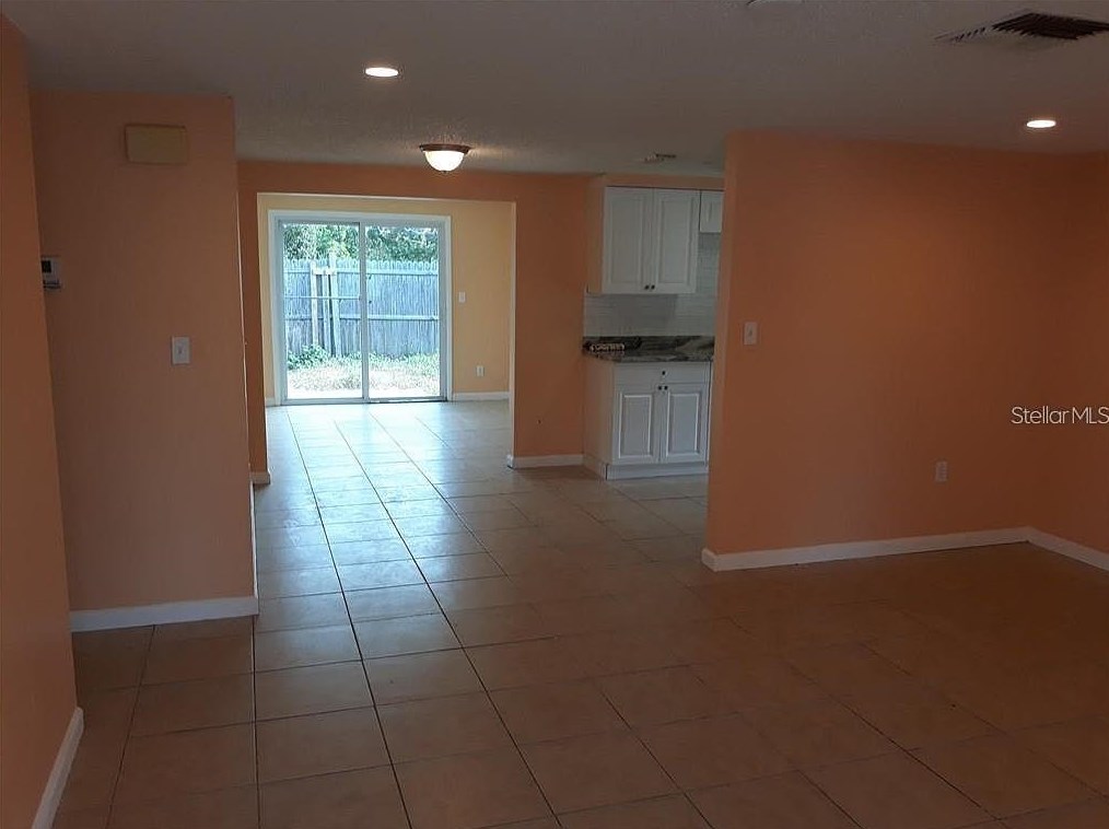 11722 Oceanside Dr, Port Richey, FL 34668