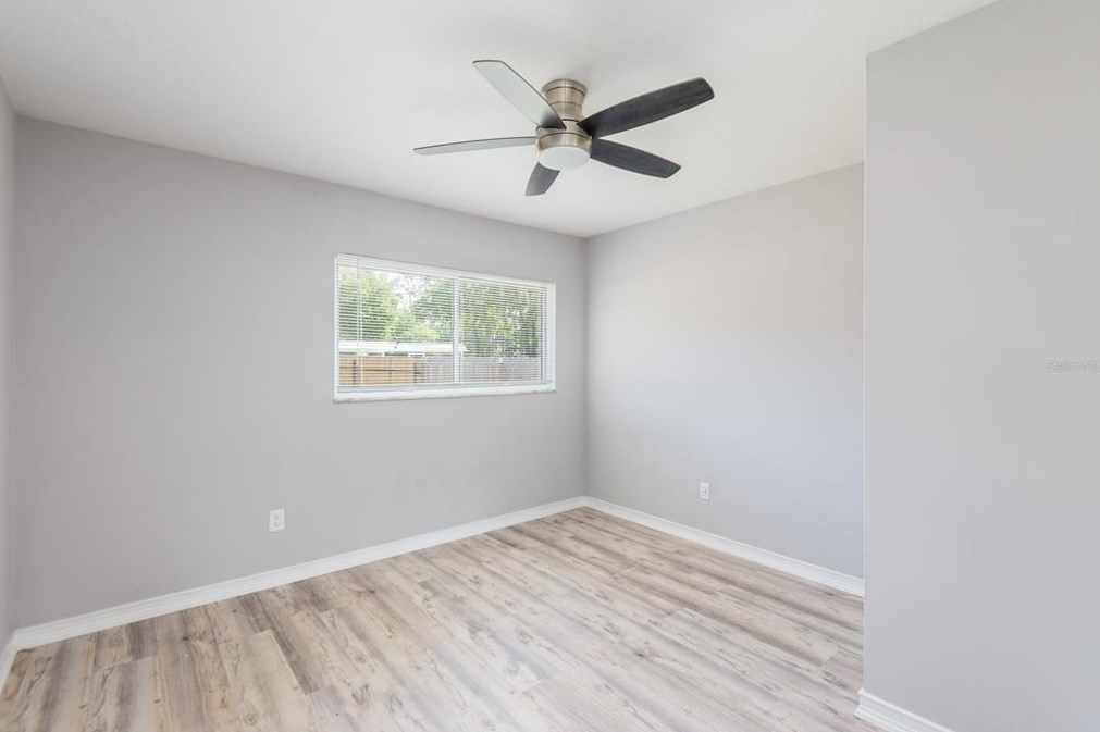5476 Lk Le Clare Rd, Lutz FL  33558-8013 exterior