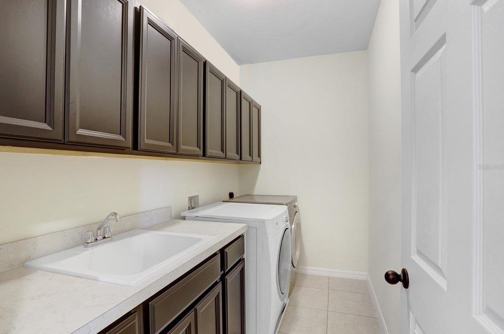 5143 Autumn Ridge Dr, Zephyrhills FL 33545-0032 exterior