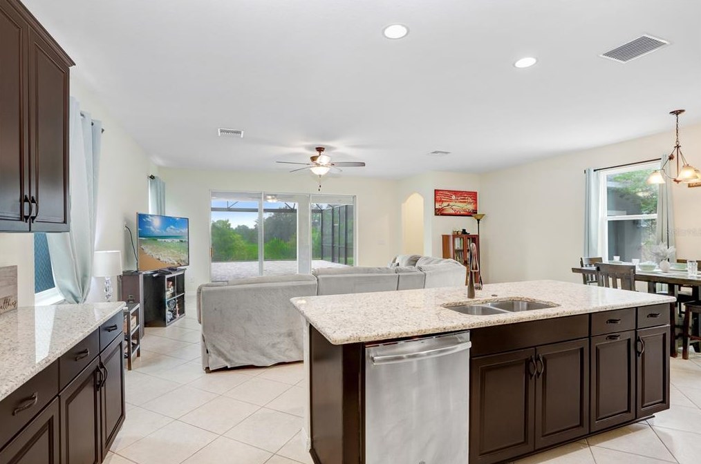 5143 Autumn Ridge Dr, Zephyrhills FL 33545-0032 exterior