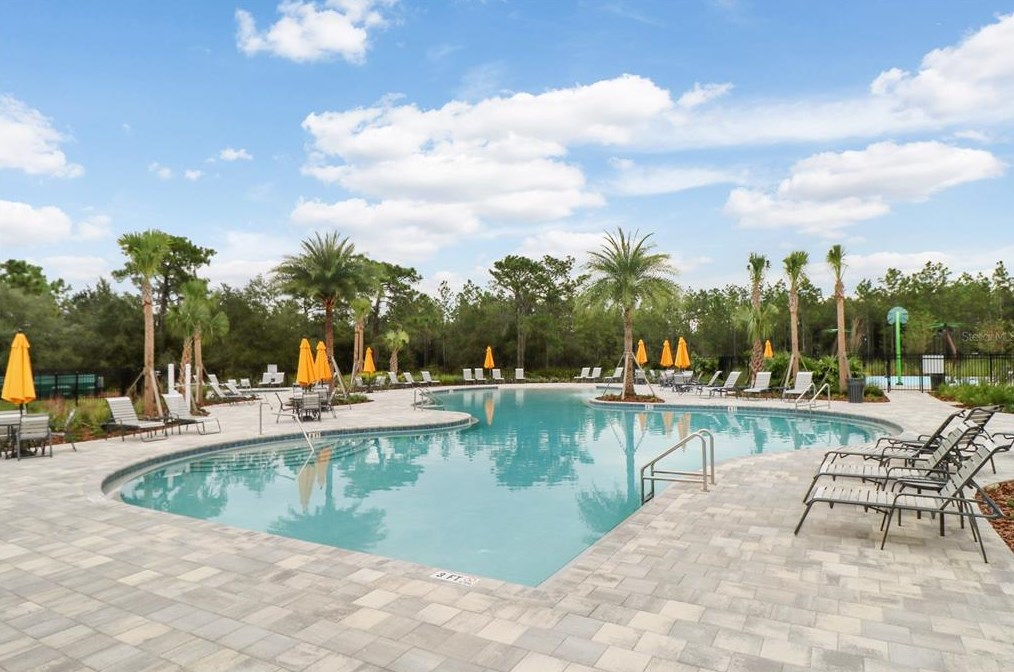 5143 Autumn Ridge Dr, Zephyrhills FL 33545-0032 exterior