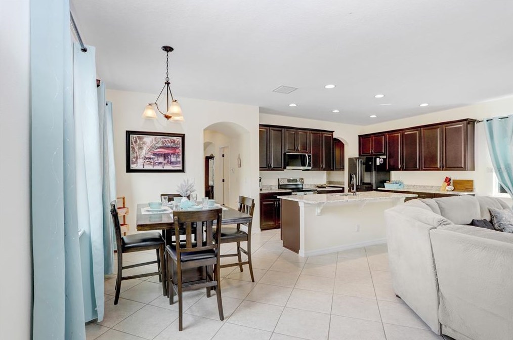 5143 Autumn Ridge Dr, Zephyrhills FL 33545-0032 exterior