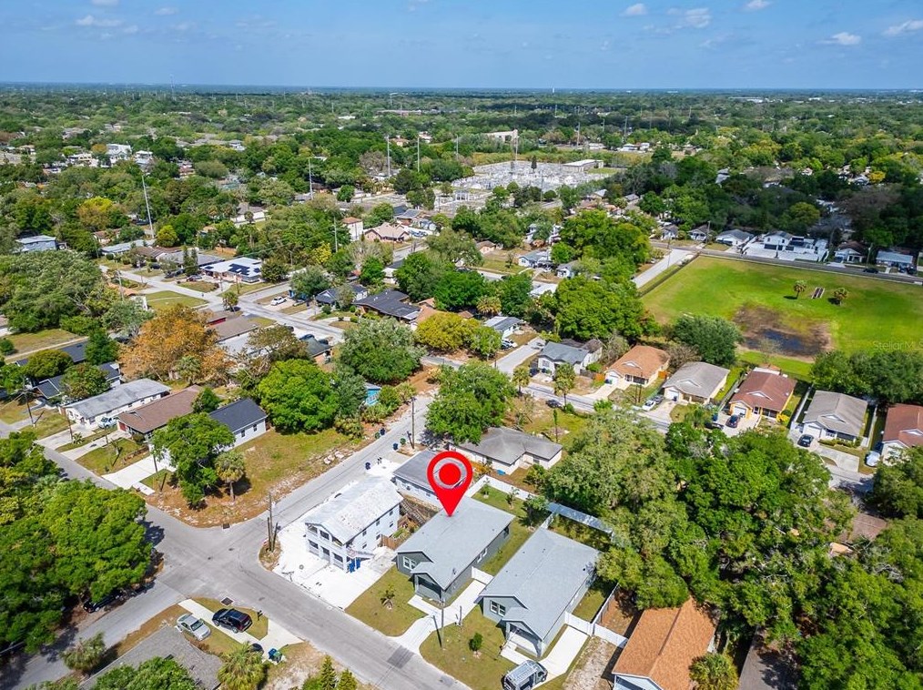 2704 18th Ave, Tampa FL 33619-2421 exterior