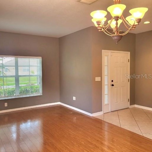 10319 Celtic Ash Dr, Ruskin, FL 33573